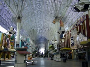 Fremont_Street (640x477)